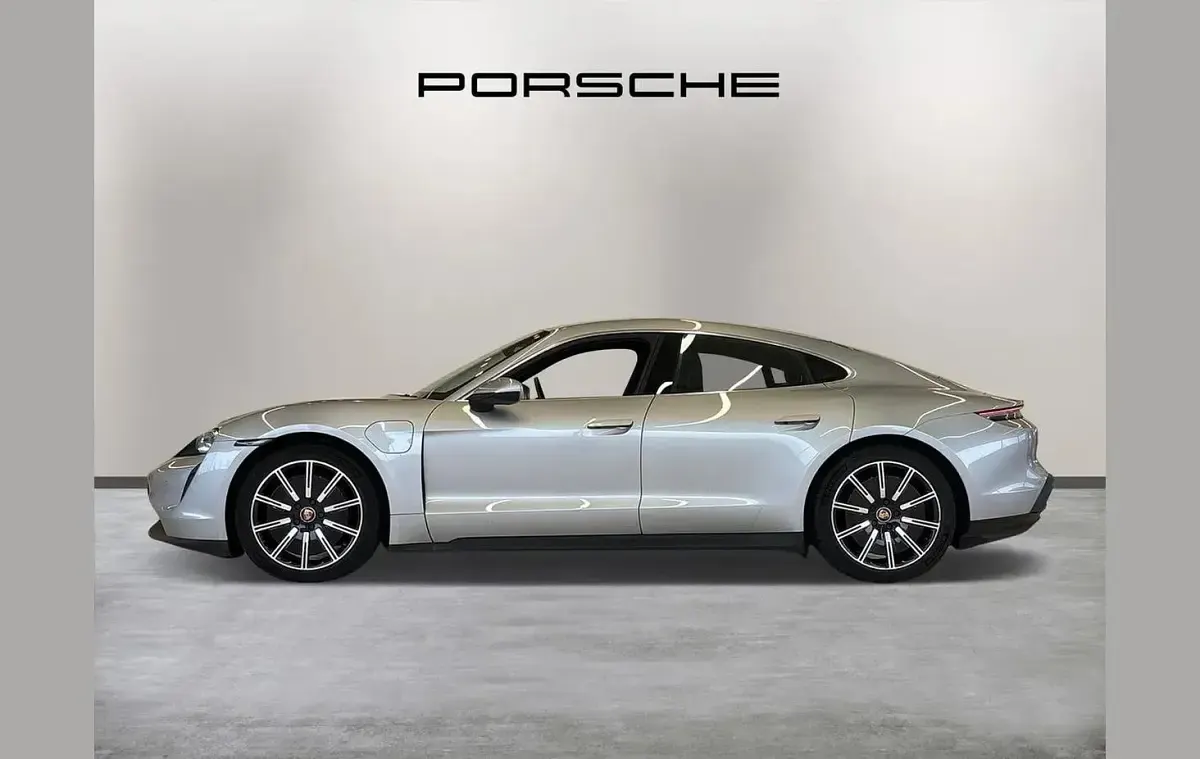 Used Porsche Taycan 419 kW (571 HP) 2020 Silver Sedan
