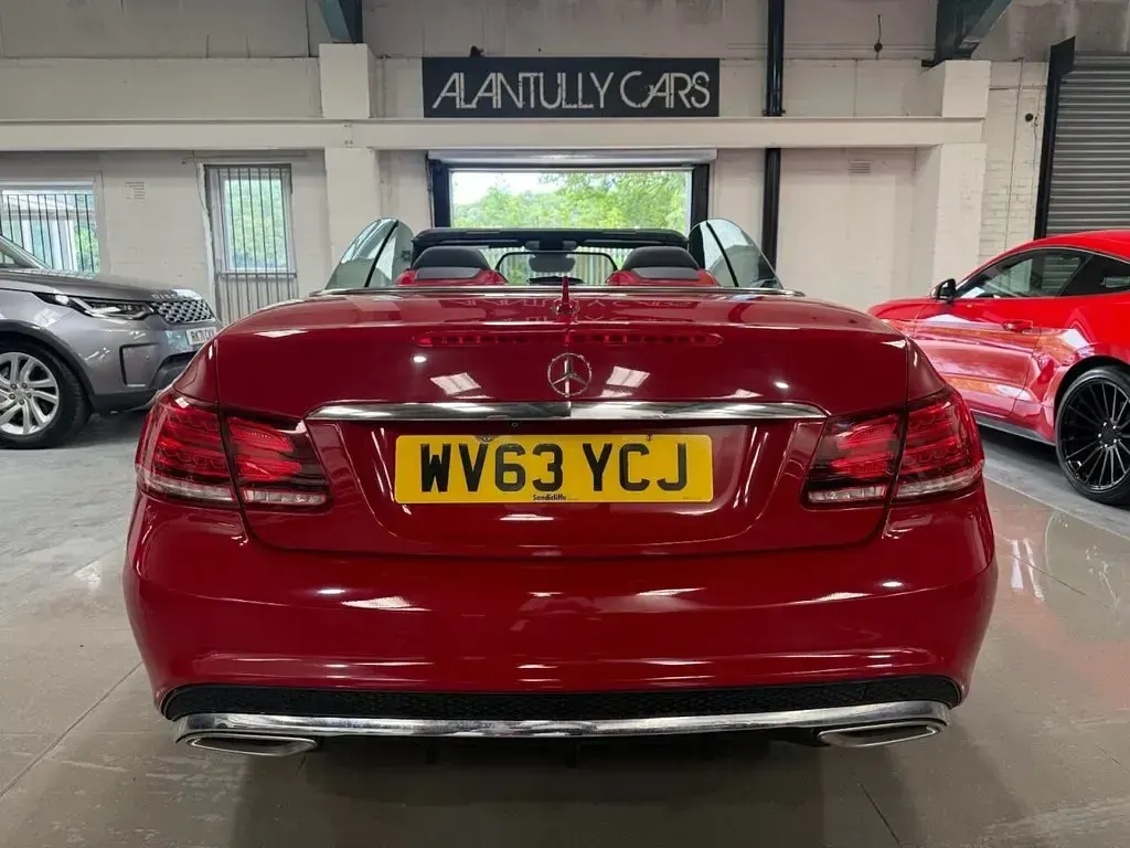 Used Mercedes E250 AMG 204 HP (150 kW) 2013 Red Cabriolet