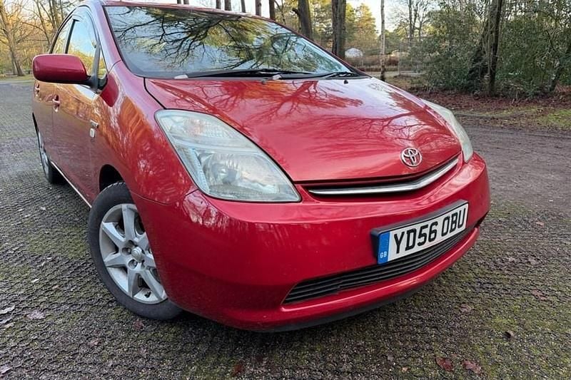 Red Used 2007 Toyota Prius T3 Hatchback | £2,000 - Image 1/1