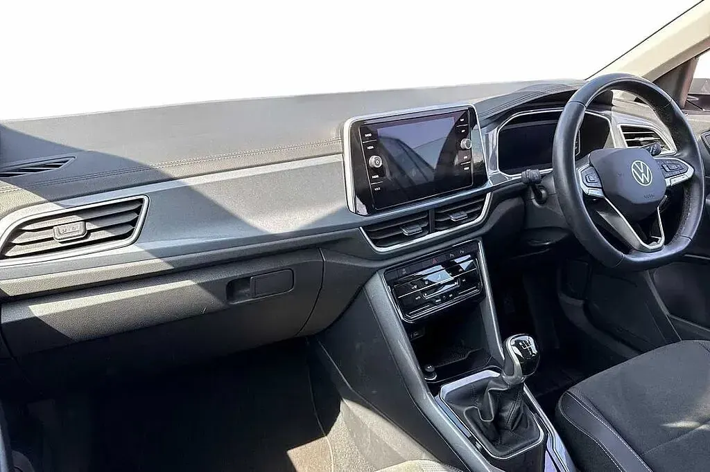 Used VW T-Roc Style 110 HP (80 kW) 2024 Grey SUV