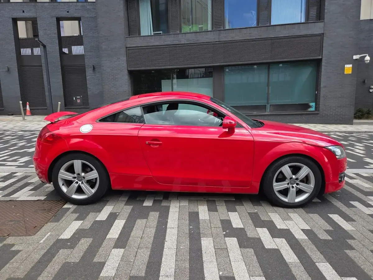 Used Audi TT 200 HP (147 kW) 2007 Red Coupe