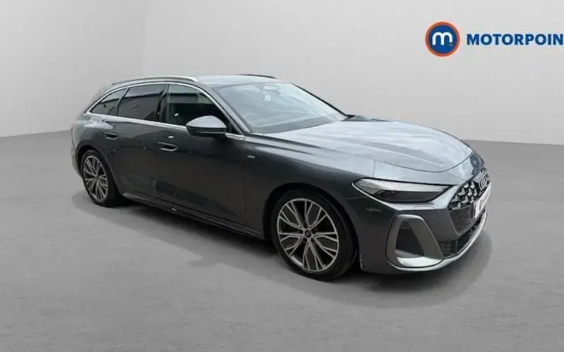 Usado Audi A5 S-Line 204 HP (150 kW) 2025 Carrinha