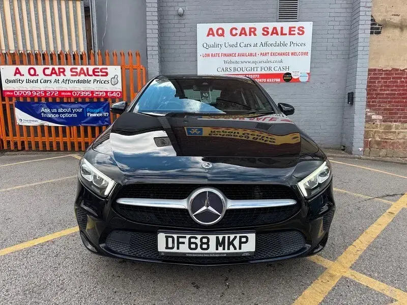 Used Mercedes A180 Executive 116 HP (85 kW) 2019 Black Hatchback