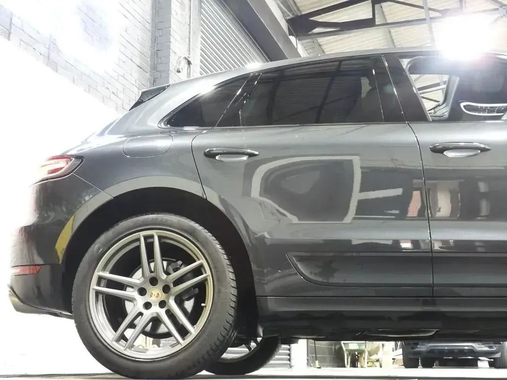 Begagnad Porsche Macan 354 HK (260 kW) 2019 Grå SUV