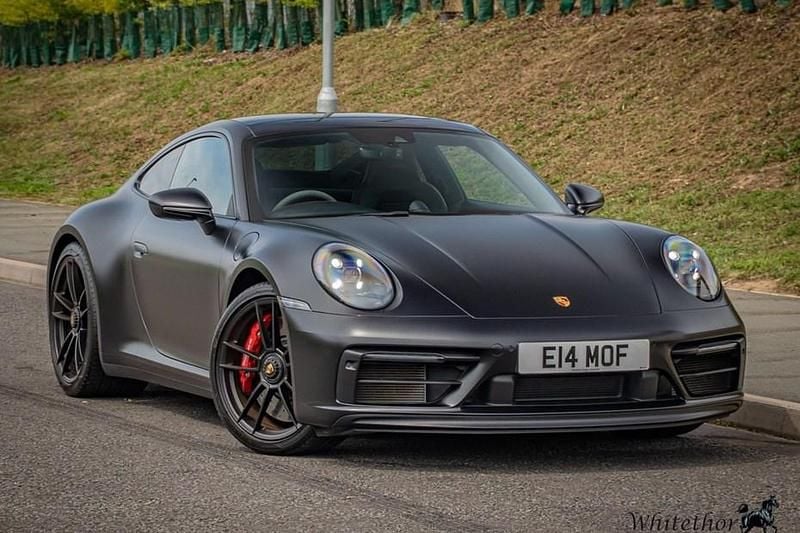 Used 2022 Porsche 911 Coupe | £115,000 (Expensive) - Image 1/1