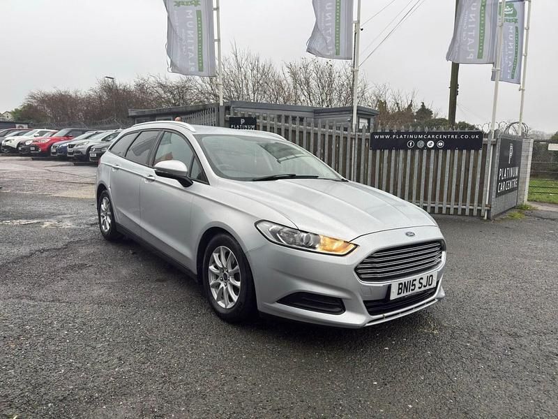 Silver Used 2015 Ford Mondeo Style Estate | £6,995 (Fair price) - Image 1/4