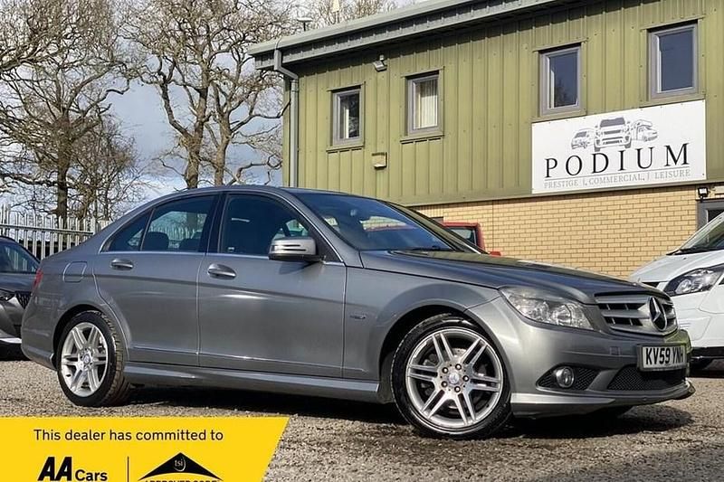 Begagnad Mercedes C220 2009 Silver Sedan