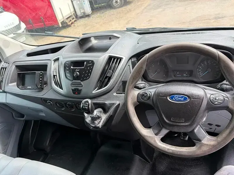 Used Ford Transit 130 HP (95 kW) 2018 White