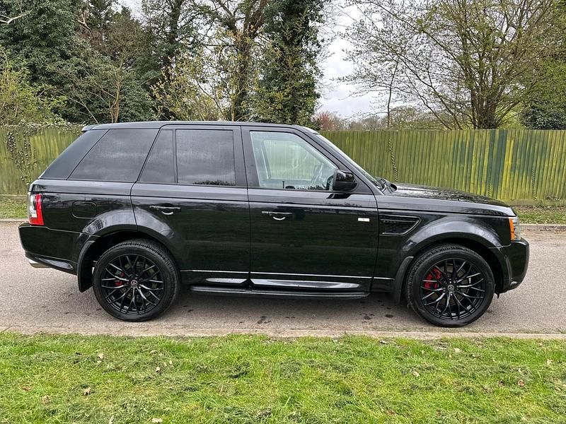Used Land Rover Range Rover HSE Luxury 255 HP (187 kW) 2012 Black SUV