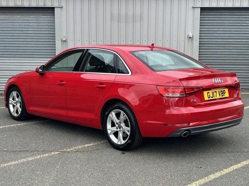 Used Audi A4 Sport 150 HP (110 kW) 2017 Red Sedan