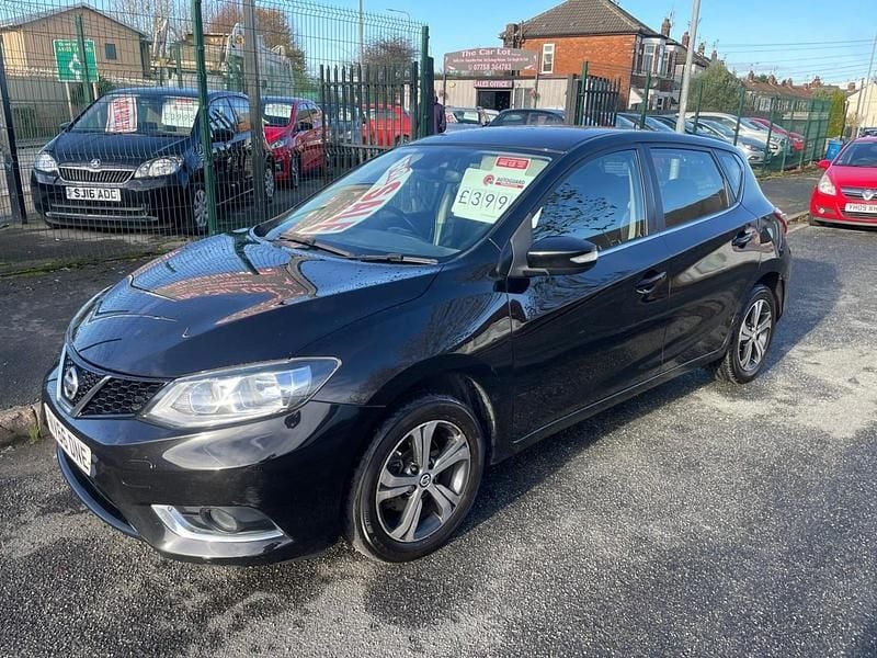 Black Used 2016 Nissan Pulsar Acenta Hatchback | £3,995 (Fair price) - Image 1/4