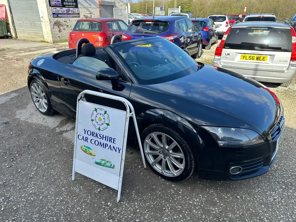 Used Audi TT 160 HP (117 kW) 2012 Black Coupe