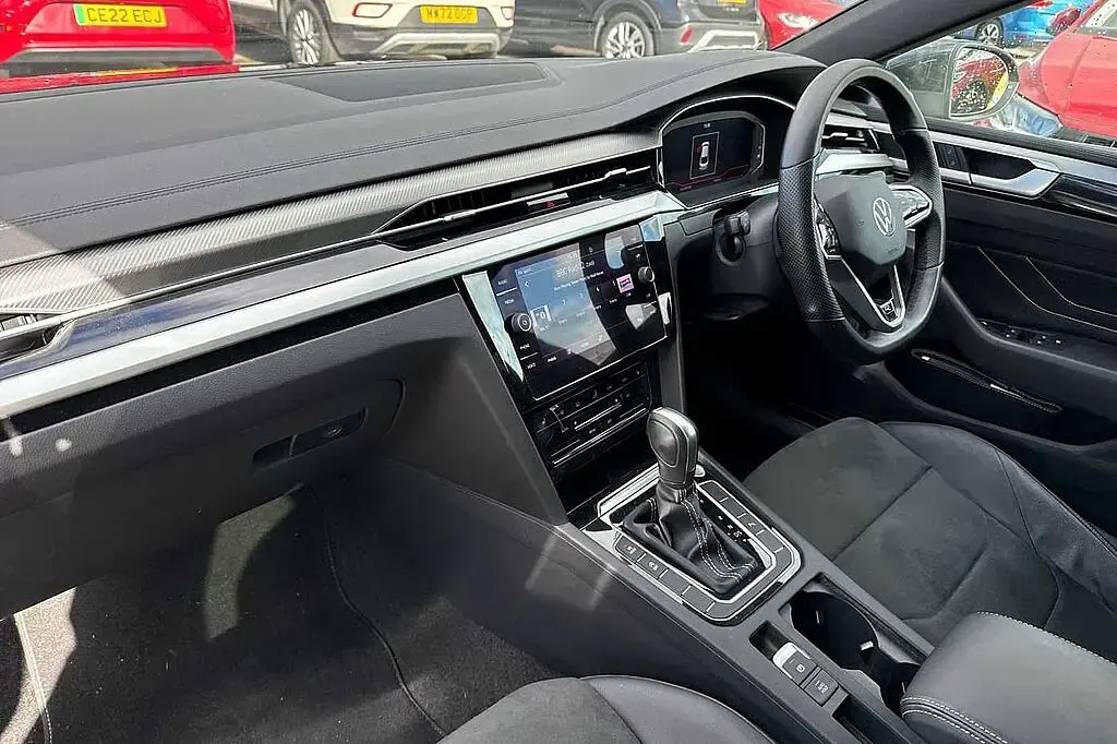 Used VW Arteon 190 HP (139 kW) 2023