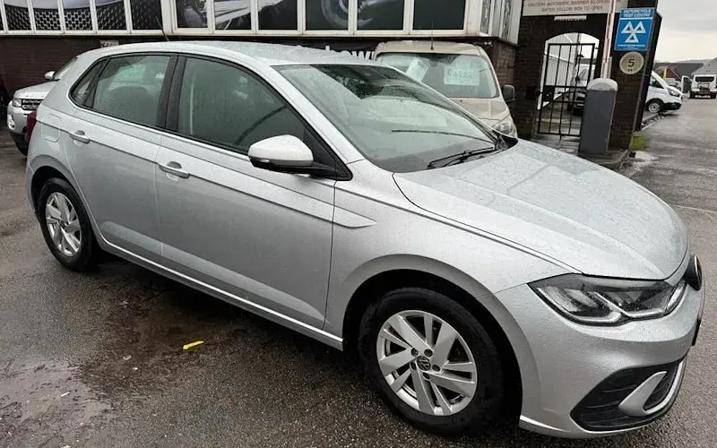 Used VW Polo Life 95 HP (69 kW) 2021 Hatchback