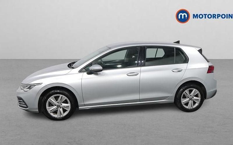 Used VW Golf VIII Life 131 HP (96 kW) 2024 Hatchback