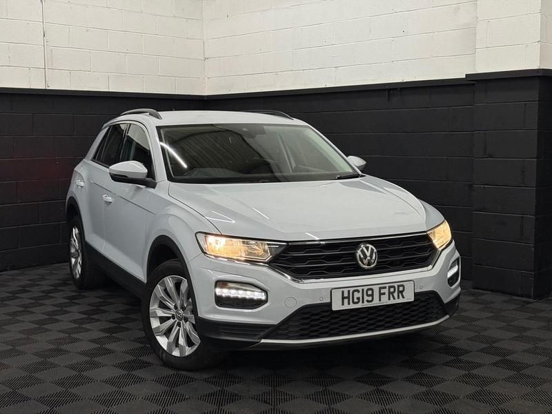 Used VW T-Roc SE 115 HP (84 kW) 2019 Silver SUV