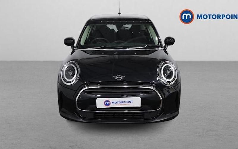 Usado Mini ONE Classic 102 CV (75 kW) 2022 Negro Utilitario