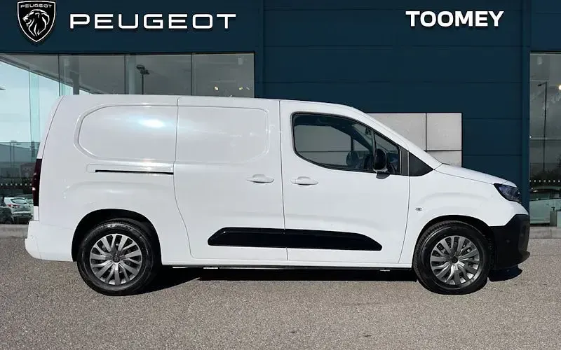 Second-hand Peugeot E-Partner 100 kW (136 CP) 2025 Monovolum
