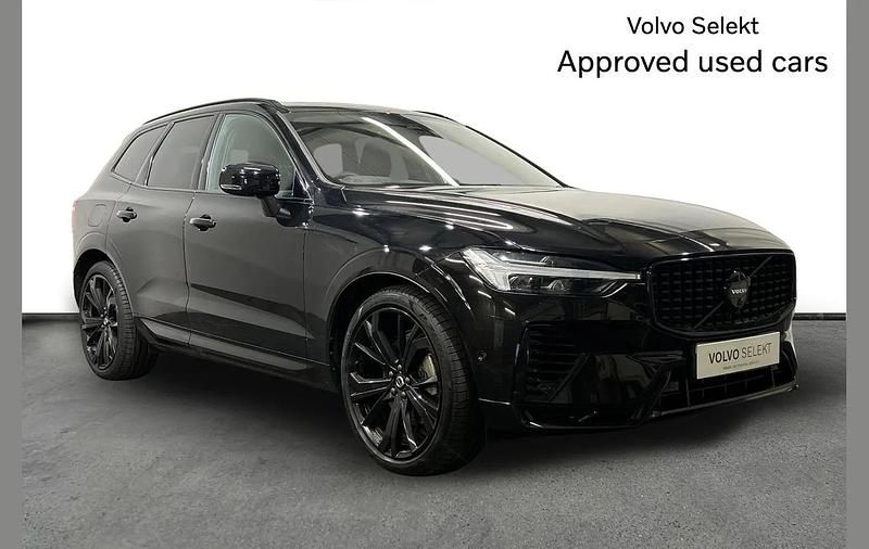 Usado Volvo XC60 Ultra 449 HP (330 kW) 2025 Preto SUV