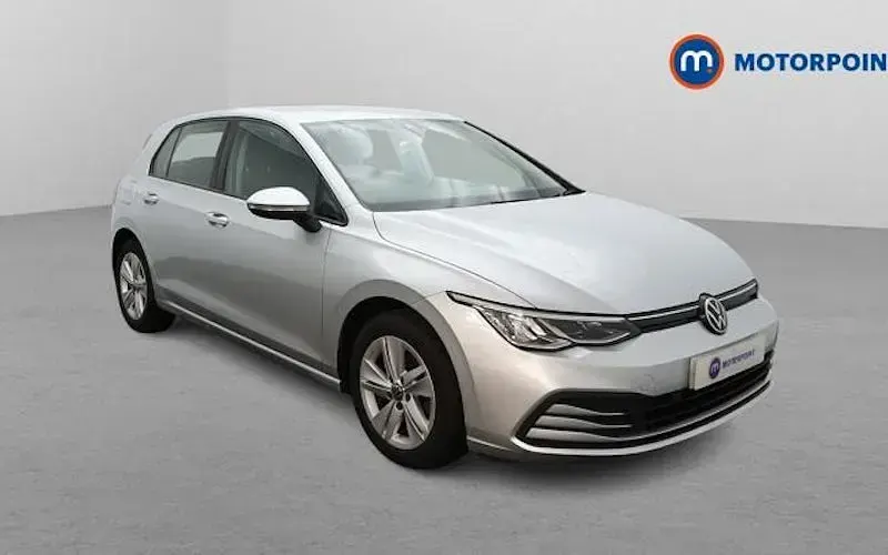 Used VW Golf VIII Life 150 HP (110 kW) 2023 Hatchback