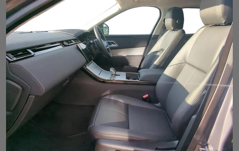 Used Land Rover Range Rover Velar S 200 HP (147 kW) 2023 Blue SUV