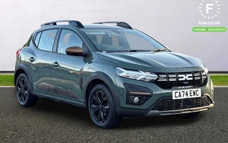 Green Used 2024 Dacia Sandero Extreme Hatchback | £12,999 (Fair price) - Image 1/4