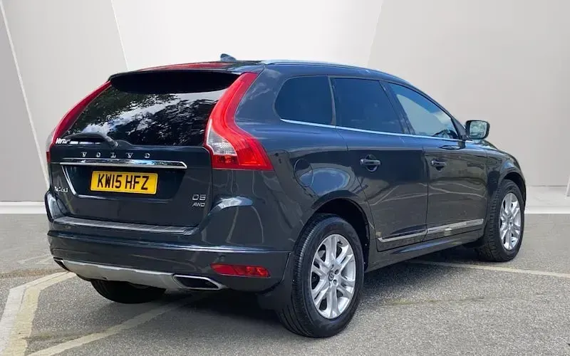 Used Volvo XC60 SE Lux 220 HP (161 kW) 2017 SUV