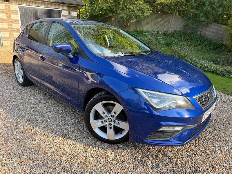 Used Seat Leon FR 150 HP (110 kW) 2017 Blue Hatchback