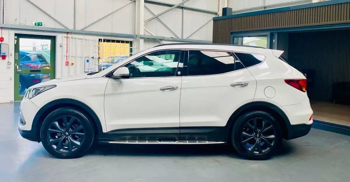 Used Hyundai Santa Fe Edition 200 HP (147 kW) 2017 White SUV
