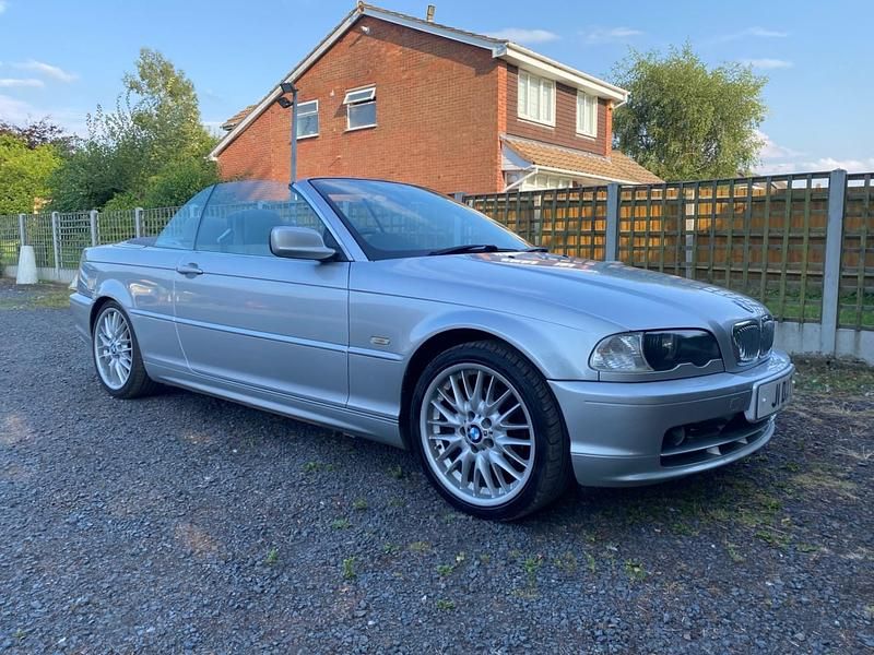 Silver Used 2003 BMW 325 Cabriolet Cabriolet | £1,750 - Image 1/4