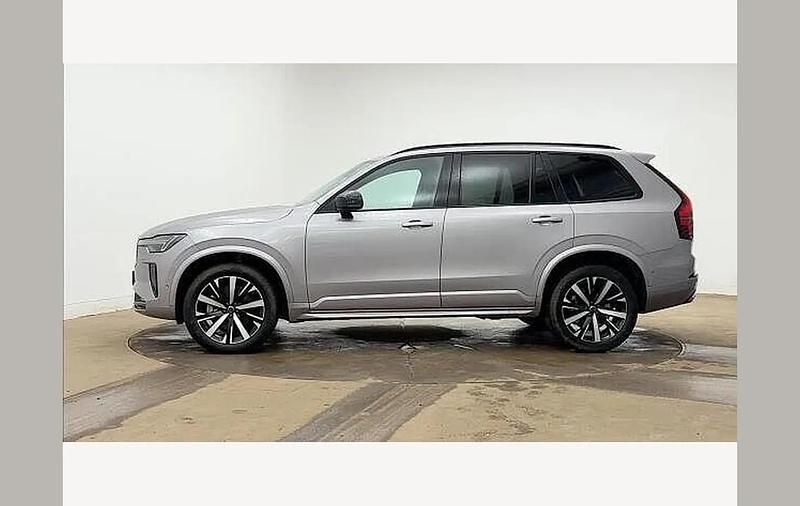 Used Volvo XC90 Plus 247 HP (181 kW) 2025 Silver SUV