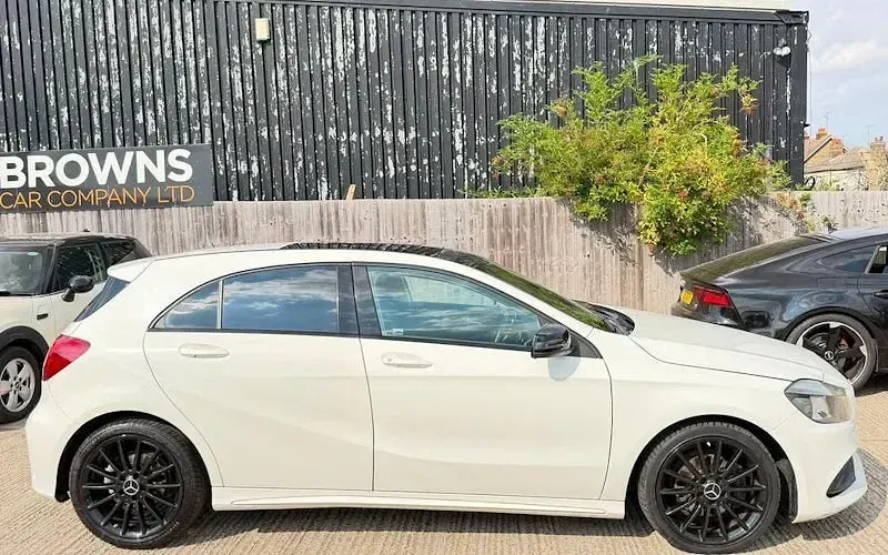 Used Mercedes A180 AMG line 109 HP (80 kW) 2018 Hatchback