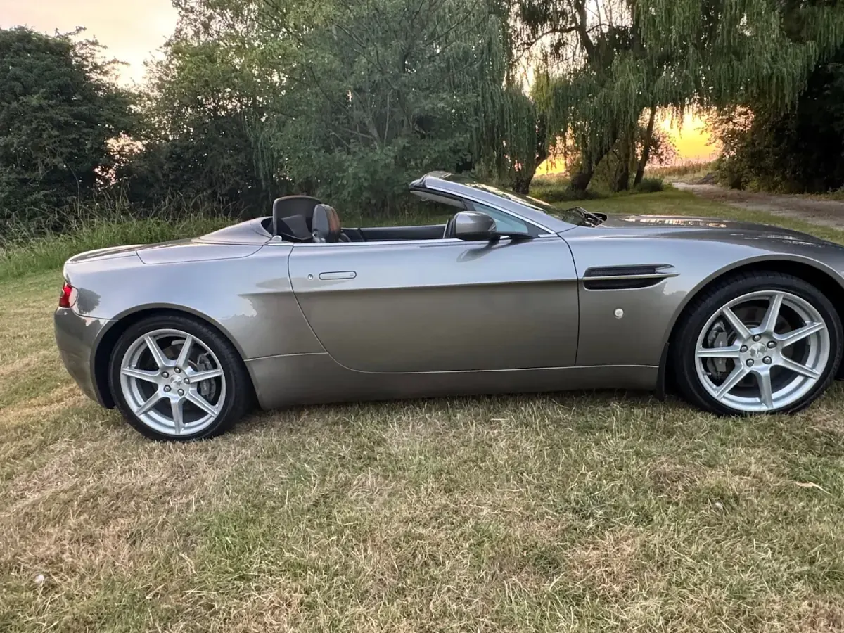 Used Aston Martin Vantage 2008 Silver Coupe