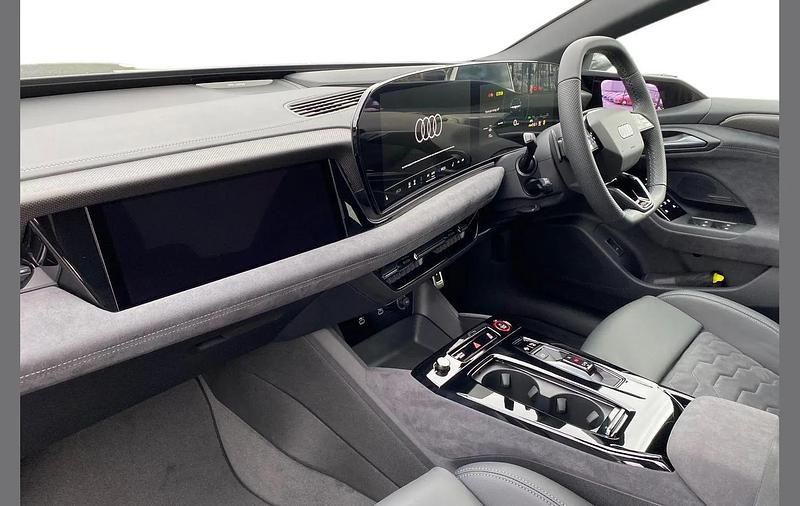 New Audi A6 e-tron Comfort 310 kW (422 HP) 2025 Other Hatchback