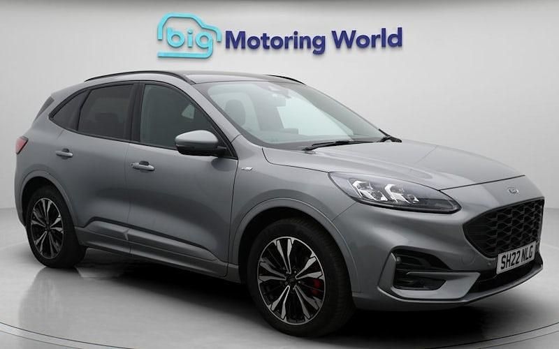 Used 2020 Ford Kuga ST-Line X SUV | £24,425 (Expensive) - Image 1/4
