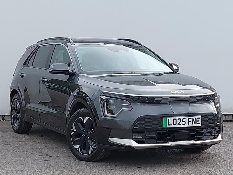 Grey Used 2025 Kia e-Niro 4 SUV | £25,998 (Fair price) - Image 1/4