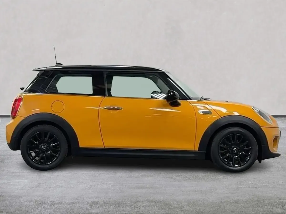 Used Mini Cooper Hatch 2015 Orange Hatchback
