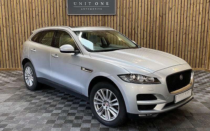 Silver Used 2019 Jaguar F-Pace Portfolio SUV | £23,000 (Fair price) - Image 1/2