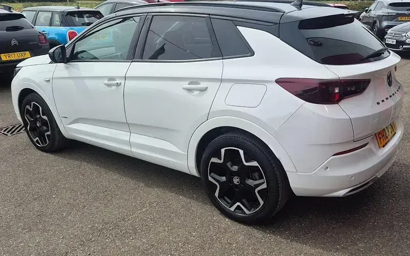Used Vauxhall Grandland X Ultimate 224 HP (164 kW) 2024 SUV