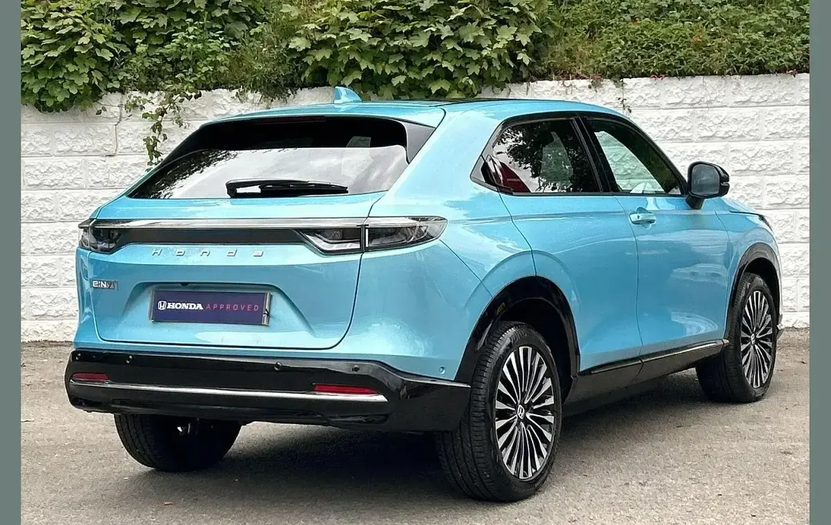 Używany Honda e:Ny1 Advance 150 kW (204 KM) 2025 Niebieski SUV