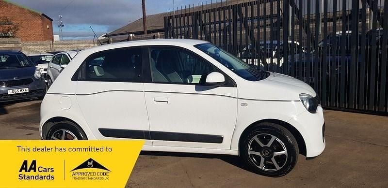 Usado Renault Twingo Dynamique 70 HP (51 kW) 2016 Branco Citadino