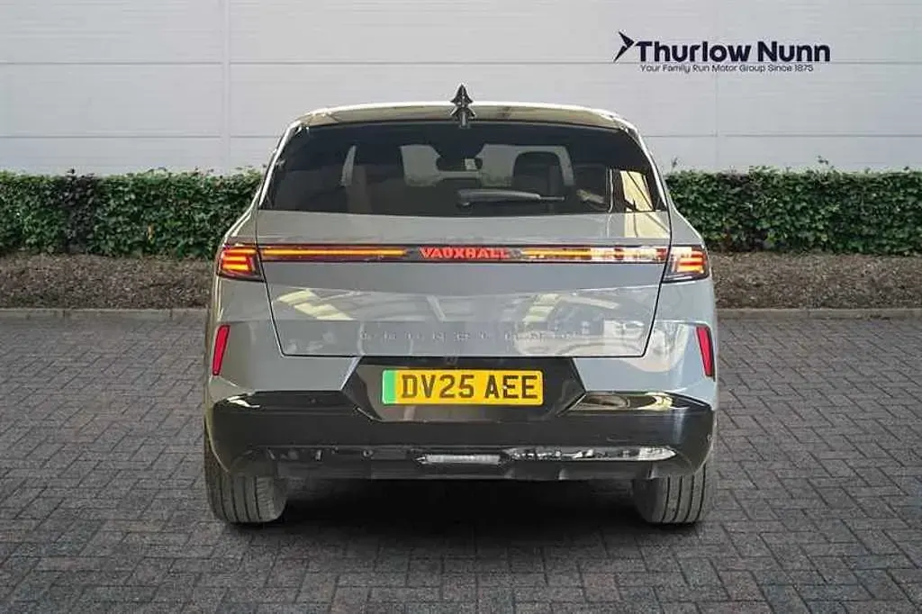 Used Vauxhall Grandland 156 kW (213 HP) 2025 SUV