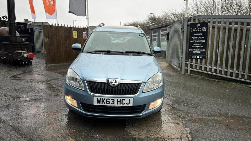 Used Skoda Roomster SE 105 HP (77 kW) 2013 Blue MPV