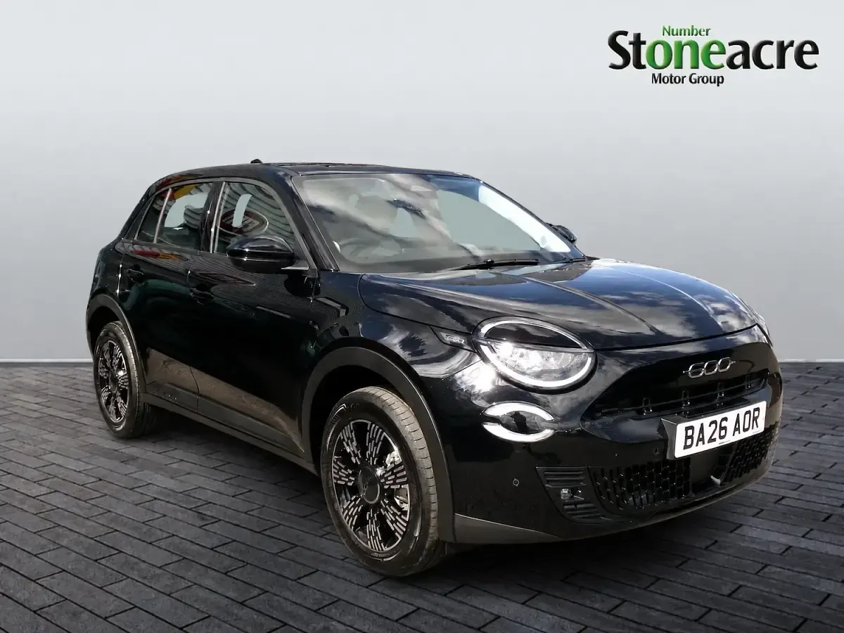 Used Fiat 600 Icon 136 HP (100 kW) 2025 SUV
