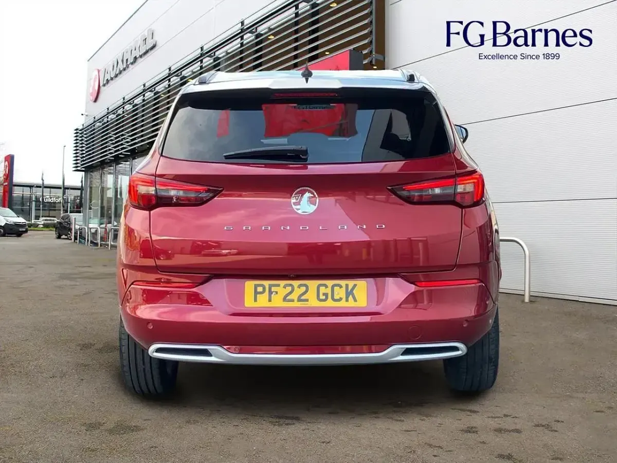 Used Vauxhall Grandland X Ultimate 128 HP (94 kW) 2024 White SUV