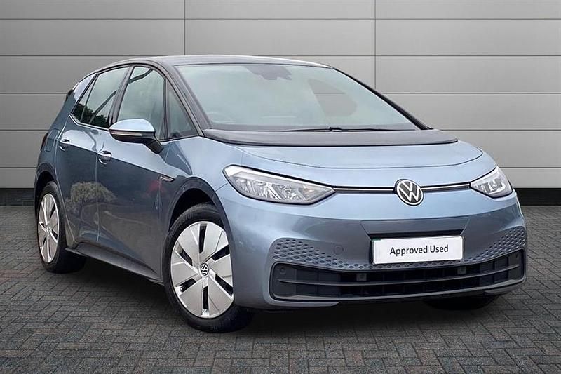 Used VW ID.3 Pro 106 kW (145 HP) 2022 Makena turquoise with black roof Hatchback