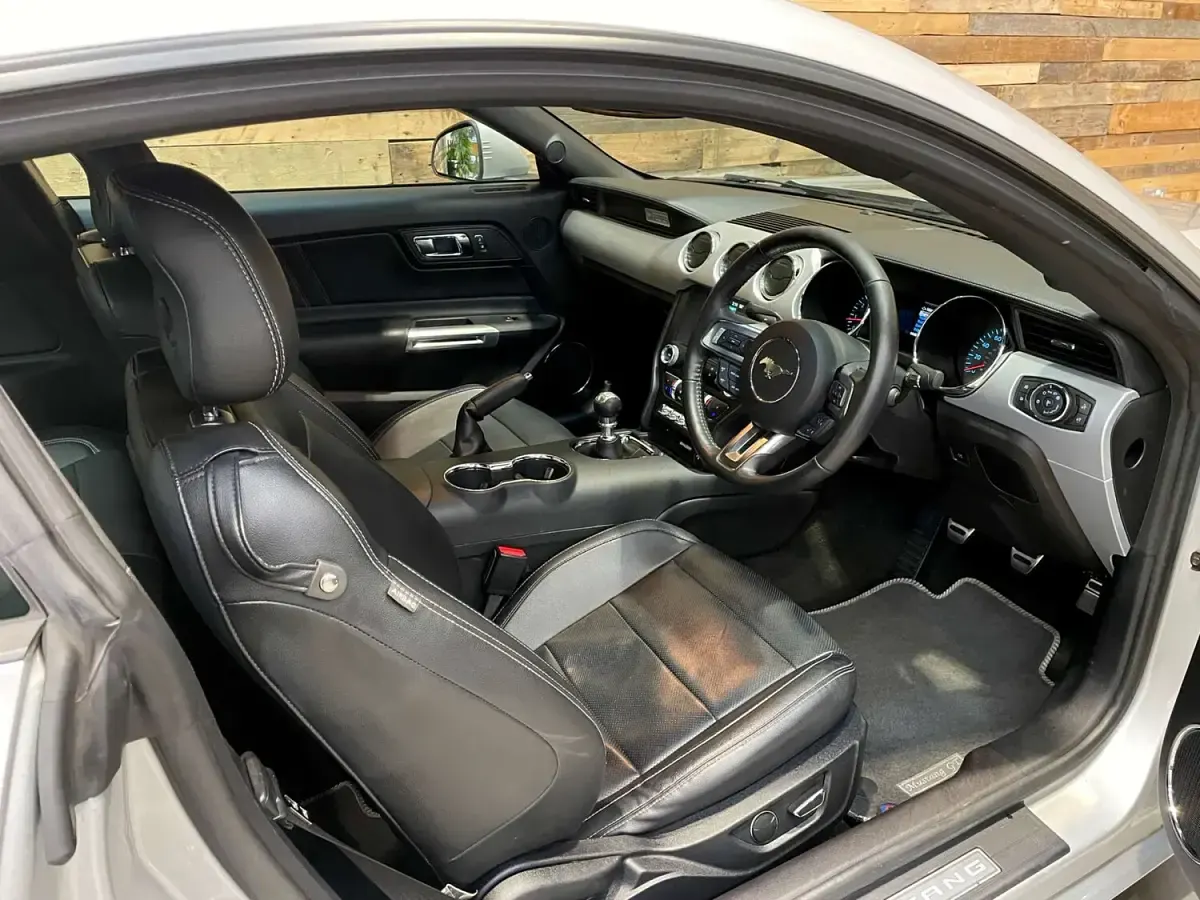 Used Ford Mustang GT 2017 Silver Coupe