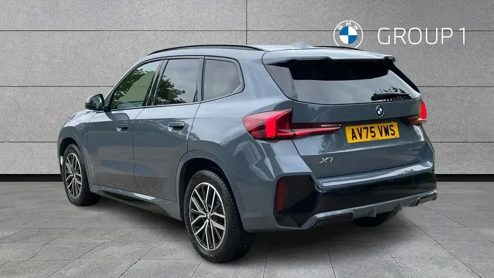 Usado BMW X1 M Sport 170 CV (125 kW) 2025 Gris SUV
