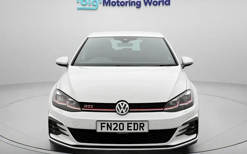 Used VW Golf VII GTI 245 HP (180 kW) 2020 White Hatchback