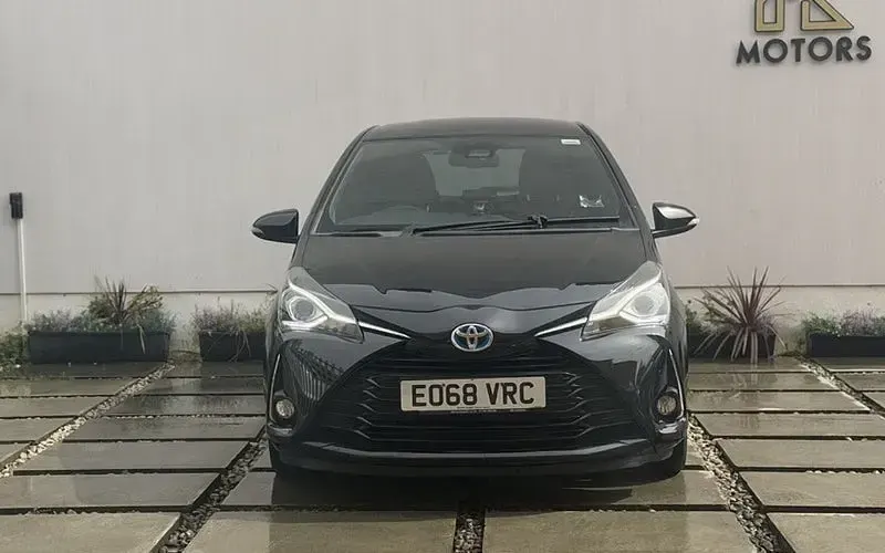 Used Toyota Yaris 101 HP (74 kW) 2020 Hatchback